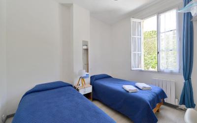 Chambre Double avec Salle de Bains Privative Extu00e9rieure Chambre Double avec Salle de Bains Privative Extu00e9rieure