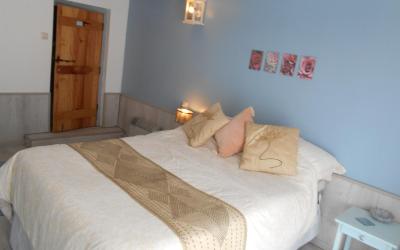 Chambre Double avec Salle de Bains Privative