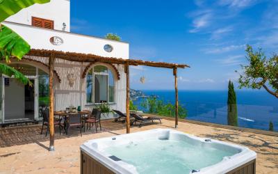 Villa con 2 Camere da Letto