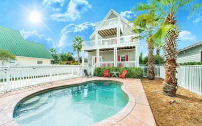 Six-Bedroom Holiday Home