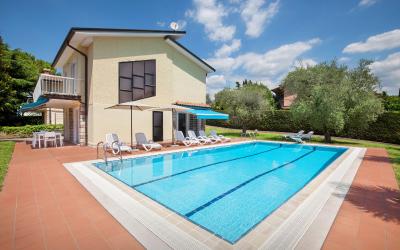 Villa con Piscina Privata 