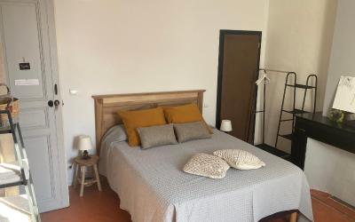 Chambre Double ou Lits Jumeaux avec Salle de Bains Privative Chambre Double ou Lits Jumeaux avec Salle de Bains Privative