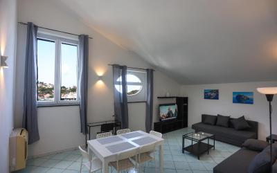 Appartamento con 2 Camere da Letto