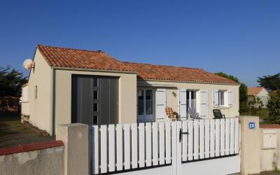 Maison de Vacances (8u00a0Adultes) Maison de Vacances (8u00a0Adultes)
