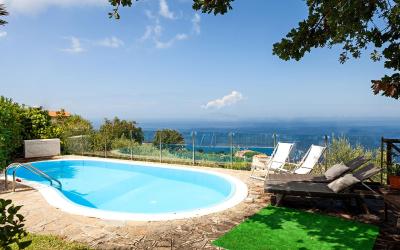 Villa con Piscina Privata 