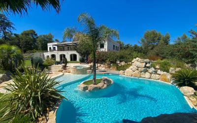 Villa Deluxe