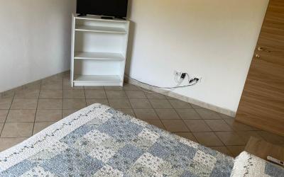 Appartamento con 2 Camere da Letto Appartamento con 2 Camere da Letto