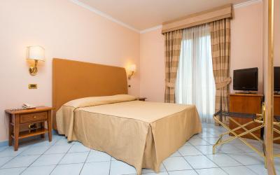 Camera Matrimoniale Superior