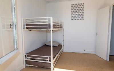 Chambre Double avec Salle de Bains Commune Chambre Double avec Salle de Bains Commune