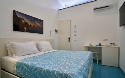 Camera Matrimoniale/Doppia con Letti Singoli con Bagno Privato