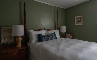 Double Room with Shared Bathroom