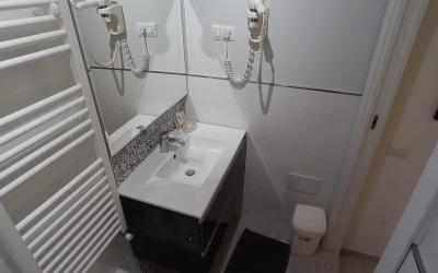 Camera Singola con Vasca