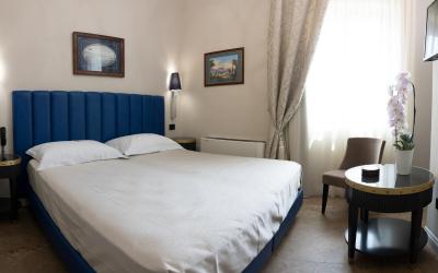 Camera Deluxe Doppia con Letti Singoli