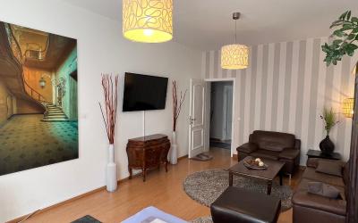 Apartment mit Balkon