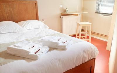 Chambre Double avec Salle de Bains Privative Chambre Double avec Salle de Bains Privative