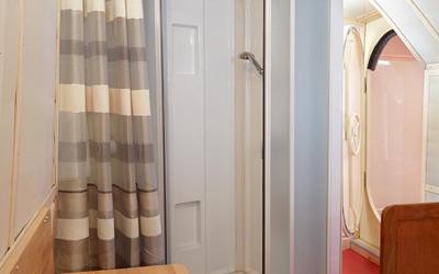 Chambre Double avec Salle de Bains Privative Chambre Double avec Salle de Bains Privative