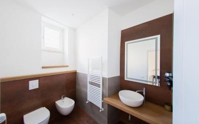 Ampia Camera Matrimoniale/Doppia con Letti Singoli