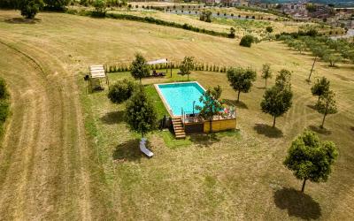 Appartamento su 2 Livelli con 2 Camere da Letto Appartamento su 2 Livelli con 2 Camere da Letto