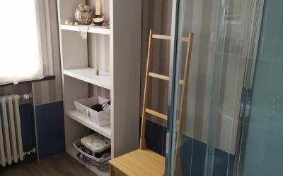 Camera Matrimoniale con Bagno in Comune 