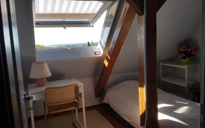 Chambre Triple - Vue sur la Piscine