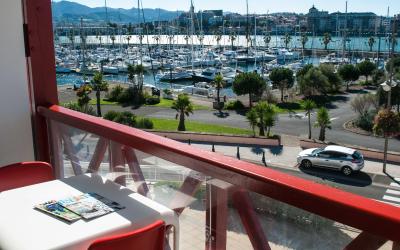 Appartement 1u00a0Chambre (4u00a0Adultes) - Cu00f4tu00e9 Port ou Piscine Appartement 1u00a0Chambre (4u00a0Adultes) - Cu00f4tu00e9 Port ou Piscine