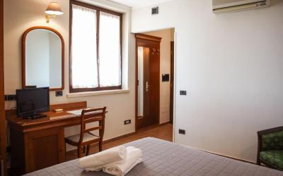 Ampia Camera Matrimoniale