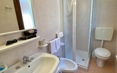 Camera Tripla Comfort