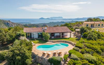 Villa con Vista Mare