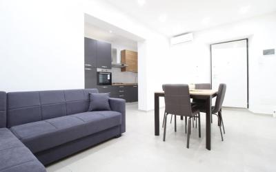 Appartamento con 2 Camere da Letto