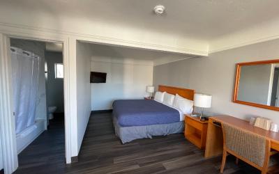 Single Room with Bathroom