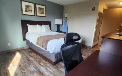 Queen Room - Disability Access
