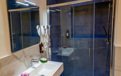 Camera Deluxe Matrimoniale/Doppia con Letti Singoli