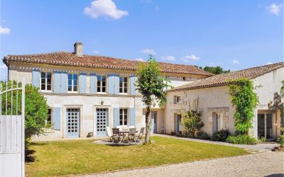 Maison de Vacances 4 Chambres Maison de Vacances 4 Chambres