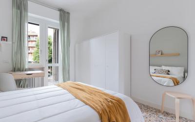 Appartamento con 3 Camere da Letto Appartamento con 3 Camere da Letto