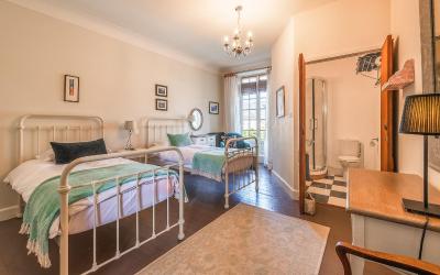 Chambre Lits Jumeaux avec Douche 