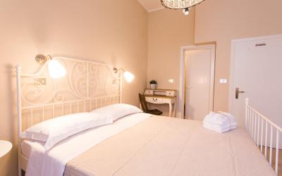 Camera Matrimoniale con Bagno Privato
