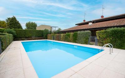 Appartamento con 2 Camere da Letto Appartamento con 2 Camere da Letto