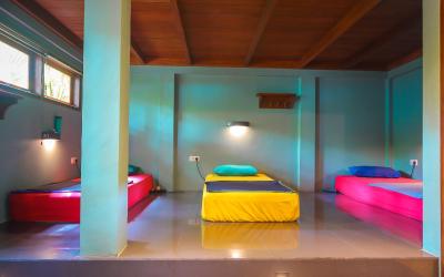 Tempat tidur dalam Kamar Asrama Campuran 8-Tempat Tidur Tempat tidur dalam Kamar Asrama Campuran 8-Tempat Tidur