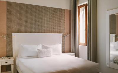 Camera Queen Superior