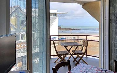 Appartement (4 Adultes) Appartement (4 Adultes)