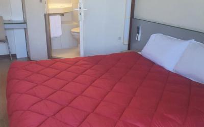 Chambre 1 Lit Double Chambre 1 Lit Double