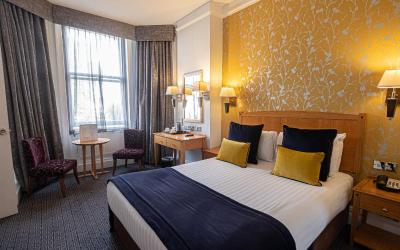 Standard Double or Twin Room with Air conditioning