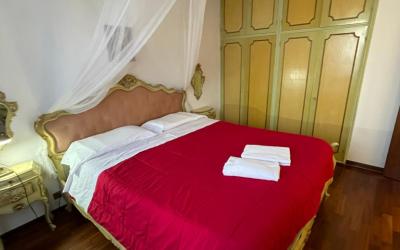 Camera Queen con Bagno in Comune