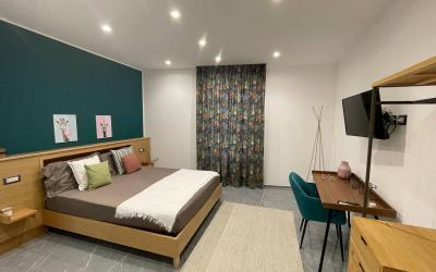 Camera Matrimoniale con Bagno Privato