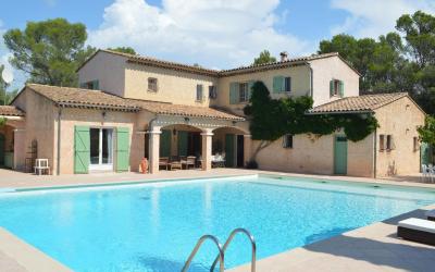 Maison de Vacances 4 Chambres Maison de Vacances 4 Chambres