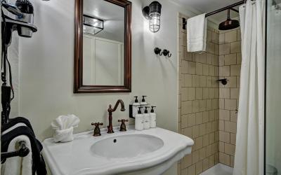 Queen Room with Two Queen Beds with Patio