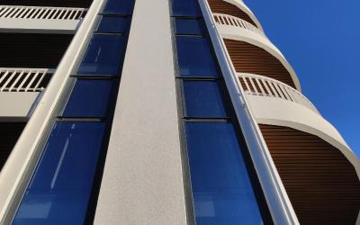 Appartamento con 1 Camera da Letto, Balcone e Vista Mare