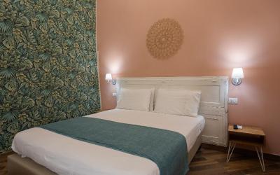 Camera Matrimoniale/Doppia con Letti Singoli con Bagno Privato