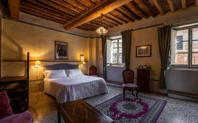 Camera Matrimoniale Superior