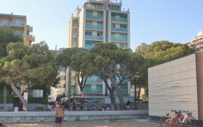 Appartamento con 2 Camere da Letto Appartamento con 2 Camere da Letto
